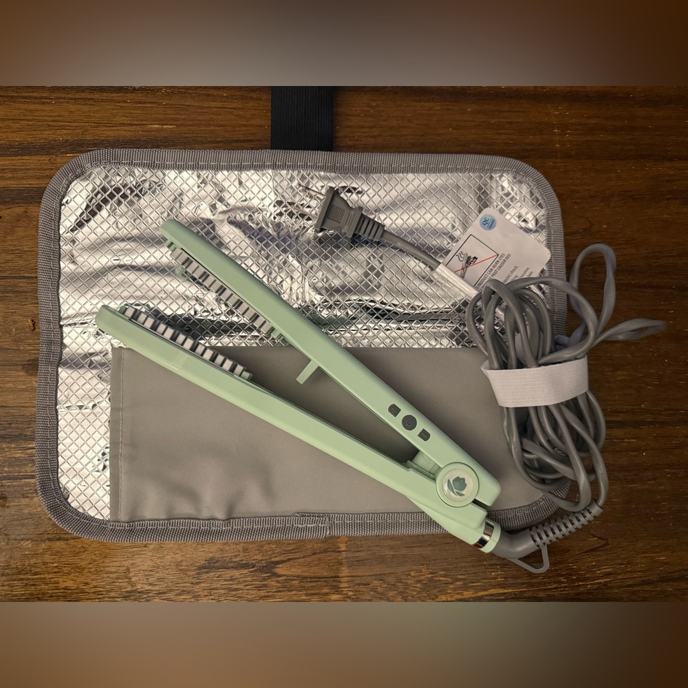 Mint Green Hair Volumizer with Heat Mat